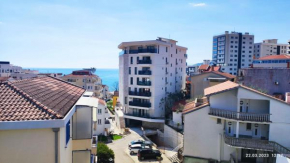 Apartments LORA in Bonila